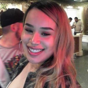 Meet your Posher, It's miki